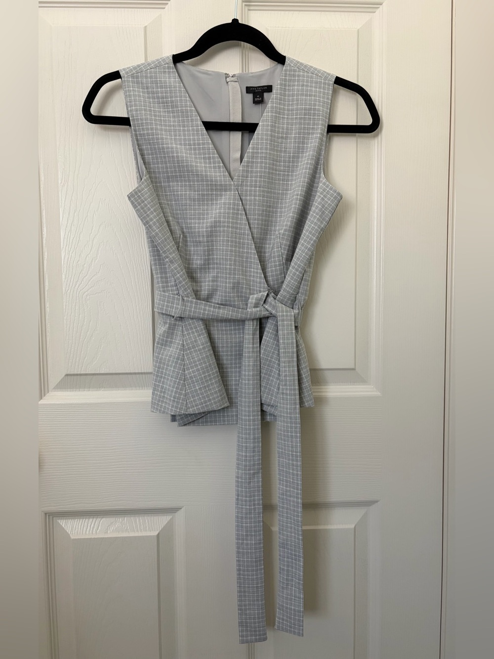 Ann Taylor Petite Light Gray Windowpane Dress Top